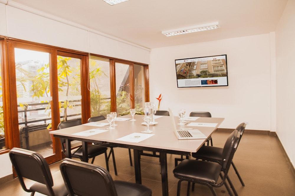 La Paz Apart Hotel 利马 外观 照片