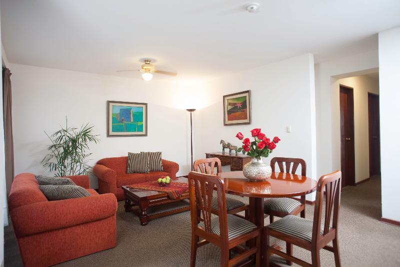 La Paz Apart Hotel 利马 外观 照片